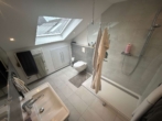 Bild - Einfamilienhaus mit großem Garten, Sauna und Photovoltaikanlage in begehrter Lage von Lowick