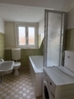 Badezimmer - Zentrale 3-Zimmer Wohnung im 3. OG