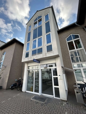 Moderne Büro- oder Praxisfläche zur Miete im Herzen von Bocholt, 46395 Bocholt, Bürohaus