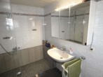 Badezimmer - Doppelhaus mit Einliegerwohnung in guter Lage von Biemenhorst