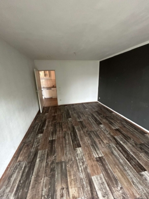 Ruhige 2-Zimmer-Wohnung mit Balkonblick in Bocholt-Roonstraße - Bild (61929)