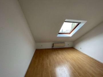 Helles Dachgeschoss mit Balkon und 2 Schlafzimmern in Hamminkeln/Dingden - Bild (63488)