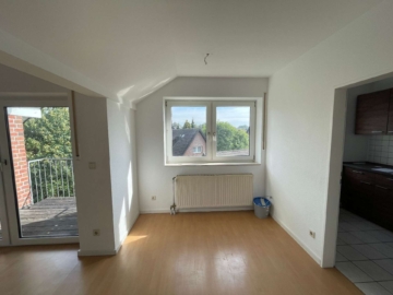 Helles Dachgeschoss mit Balkon und 2 Schlafzimmern in Hamminkeln/Dingden - Bild (63487)