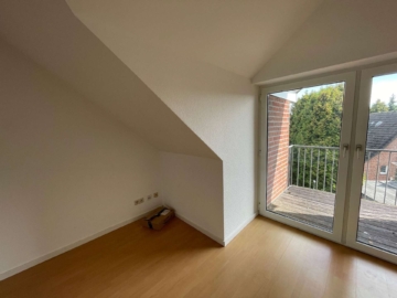 Helles Dachgeschoss mit Balkon und 2 Schlafzimmern in Hamminkeln/Dingden - Bild (63486)