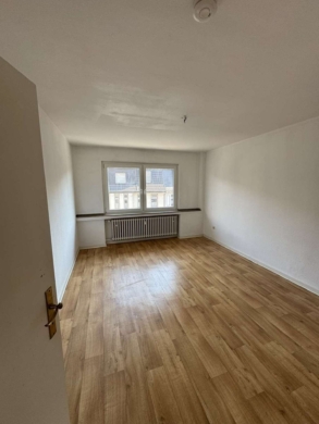 Zentrumsnahe Helle 3-Zimmer-Wohnung in Duisburg (Neudorf-Nord) zu vermieten - Bild (65822)