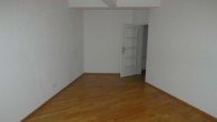 Wohnzimmer - Schicke 2-Zi.-Wohnung in Derendorf zu vermieten
