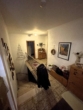 Flur EG, Treppe runter UG - Mehrfamilienhaus mit 5 Wohneinheiten auf Erbpachtgrundstück, voll vermietet, zu verkaufen!