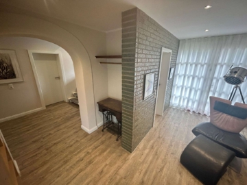 RESERVIERT!!! Einfamilienhaus mit großem Garten, Sauna und PV-Anlage in begehrter Lage von Lowick - Bild (61994)