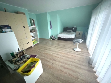 RESERVIERT!!! Einfamilienhaus mit großem Garten, Sauna und PV-Anlage in begehrter Lage von Lowick - Bild (61997)