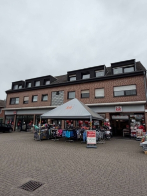 Große 2-Zimmer-Wohnung im 3. Stock mit Balkon in Hamminkeln - Titelbild (63631)