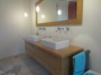 5-Zimmer-Wohnung im OG in Rhede zu vermieten - Badezimmer