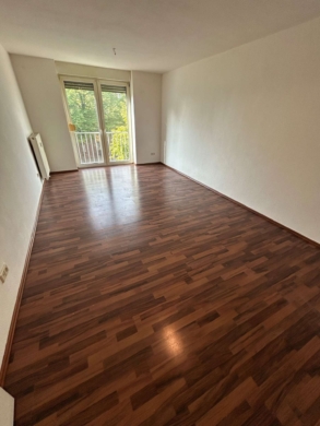 2-Zimmer-Wohnung in zentraler Lage – ideal für Eigennutzer oder Kapitalanleger - Bild (65114)