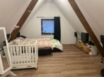 Schlafzimmer (5) - 3-Zimmer Dachgeschoss-Wohnung in Dingden (Whg. 17)