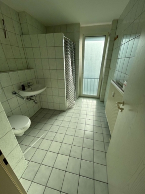 2-Zimmer-Wohnung in zentraler Lage – ideal für Eigennutzer oder Kapitalanleger - Bild (65133)