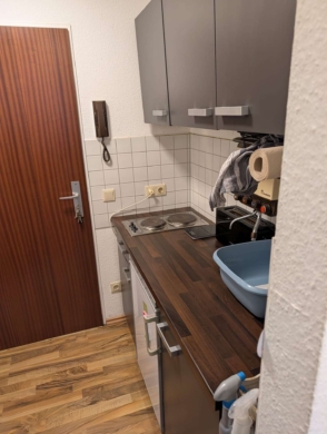 RESERVIERT! Helles 1-Zimmer-Apartment in Essen zu verkaufen - Bild (64727)