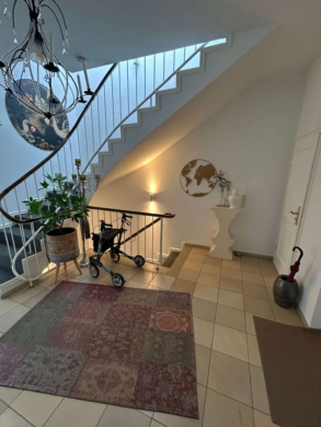 RESERVIERT! Mehrfamilienhaus mit Gewerbeeinheit und Arztpraxis in der Fußgängerzone von Bocholt - Bild (62584)