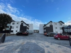 Parkfläche oben - 3 Zimmer Neubau DG-Wohnung mit Balkon im KFW-40-Haus