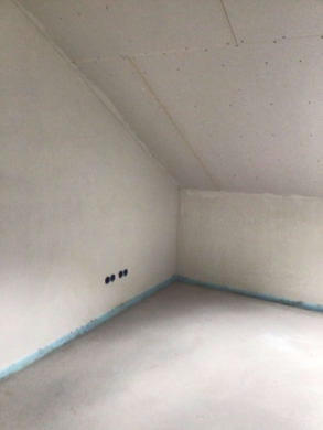 Geräumige 3 Zi. DG Neubauwohnung, KfW 55 - Bild (64806)