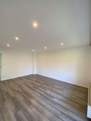 Zentrale Balkonwohnung mit 2 Schlafzimmern in Bocholt - Bild (63085)