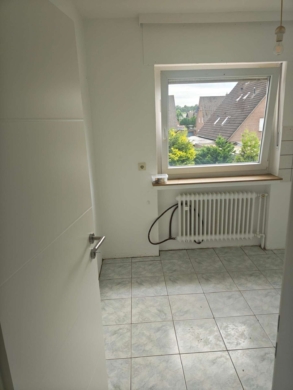 Renovierte Balkonwohnung im 1. OG mit Keller und Gasheizung in Rhede – Heinestraße - Bild (63883)